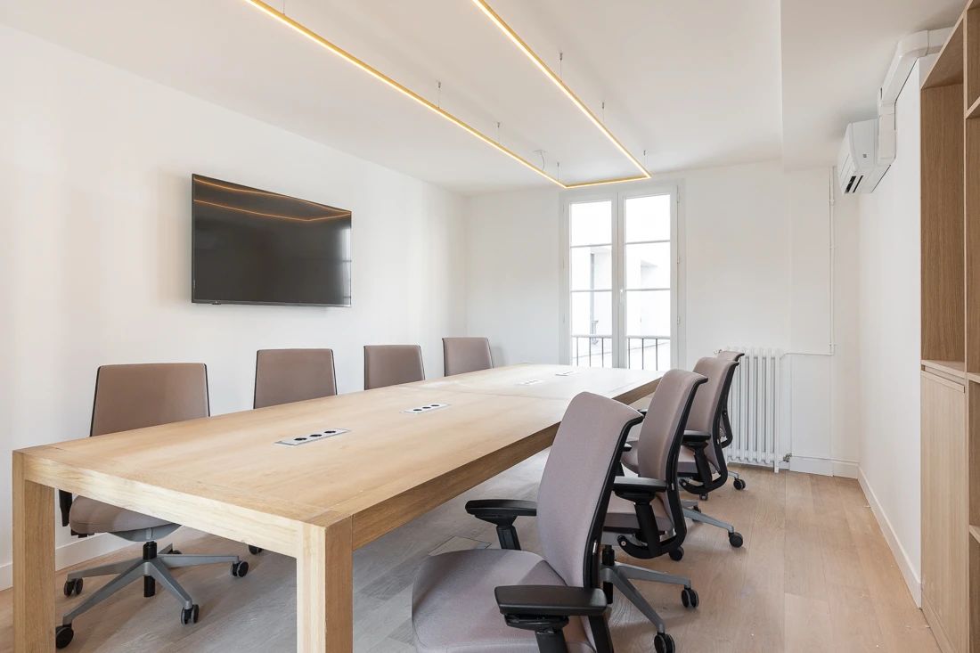 Bureau opéré · 40 à 48 postes · boulevard de Sébastopol, Paris 1er — photo 6/16
