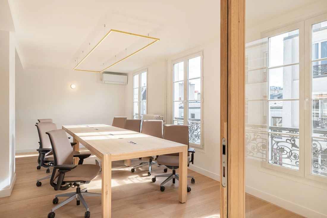 Bureau opéré · 40 à 48 postes · boulevard de Sébastopol, Paris 1er — photo 9/16