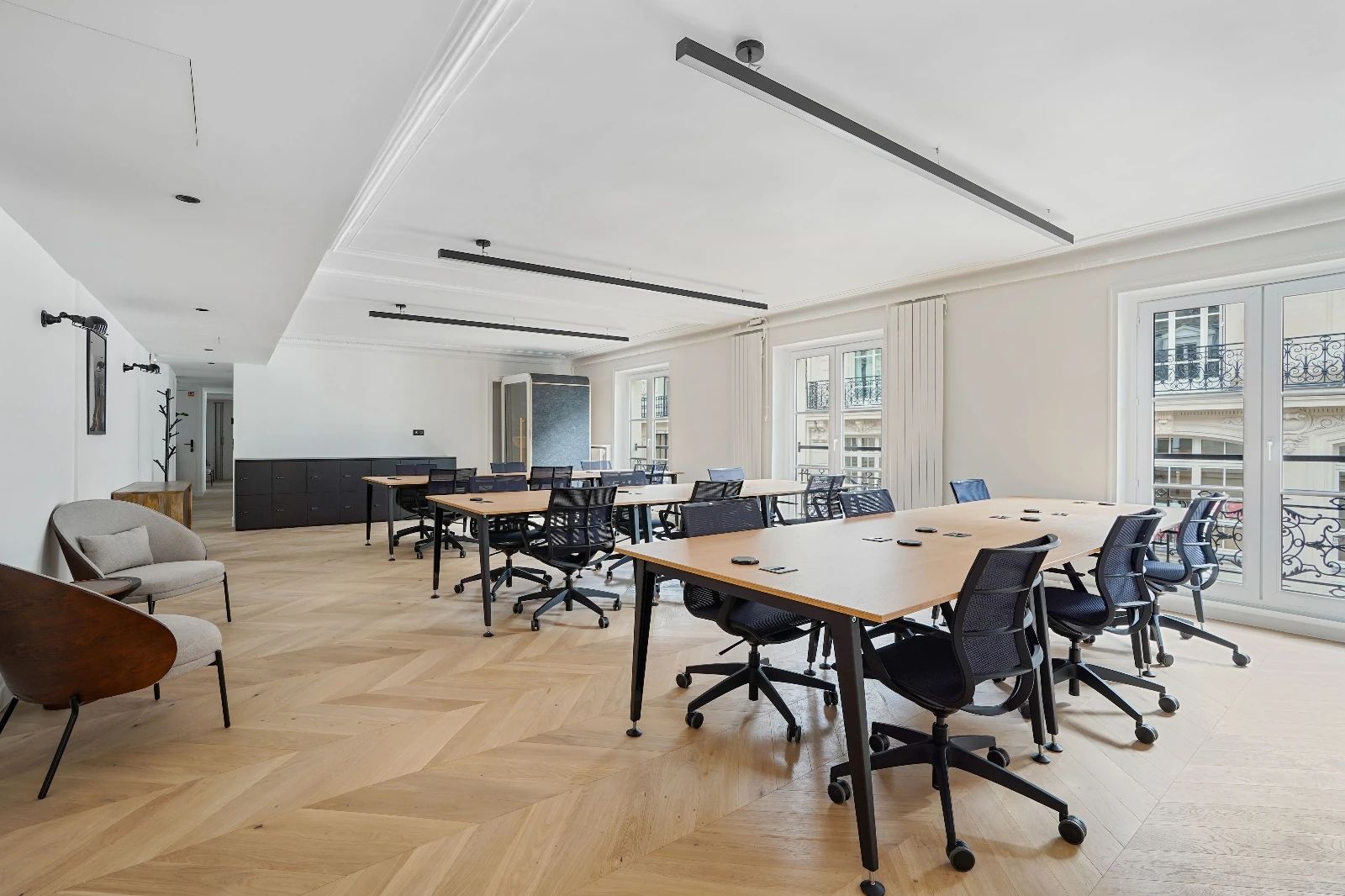Bureau opéré · 30 à 36 postes · rue d'Uzès, Paris 2e — photo 1/6