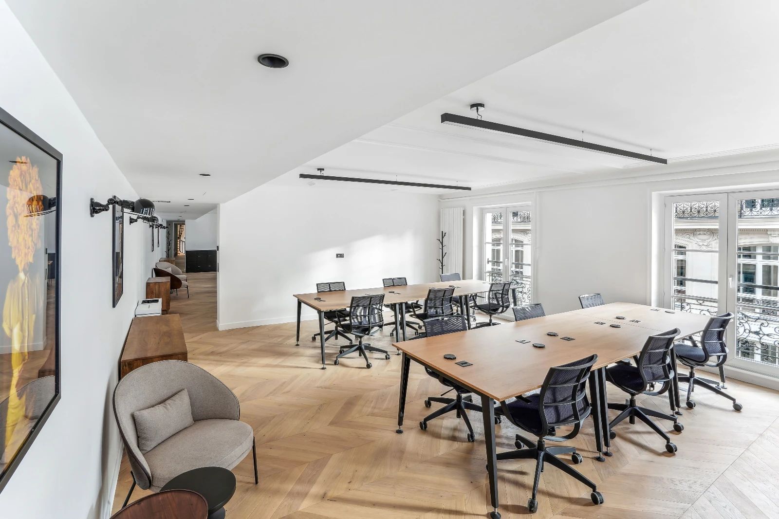 Bureau opéré · 30 à 36 postes · rue d'Uzès, Paris 2e — photo 4/12