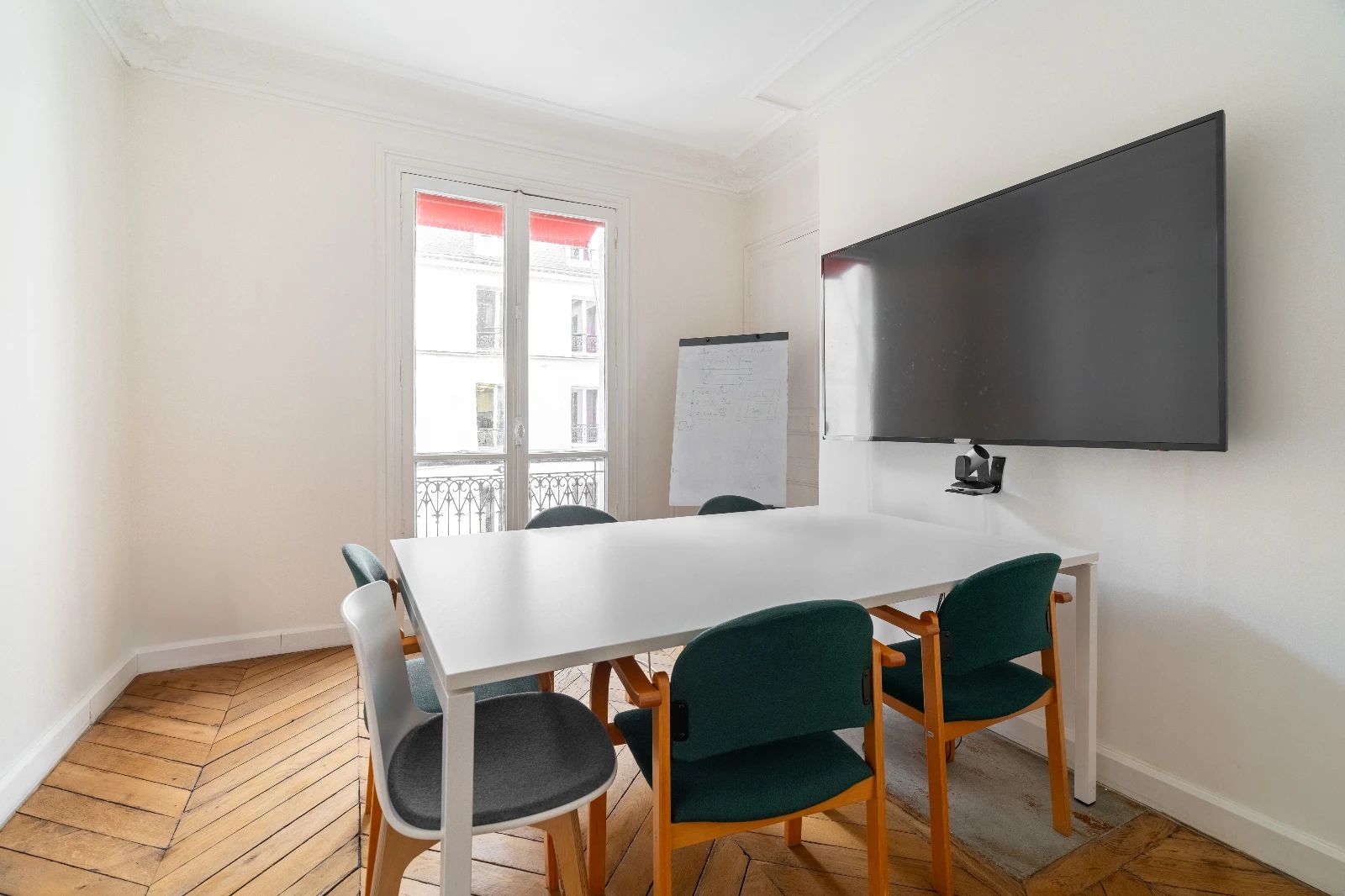 Bureau opéré · 1 à 6 postes · rue la Fayette, Paris 9e — photo 8/14