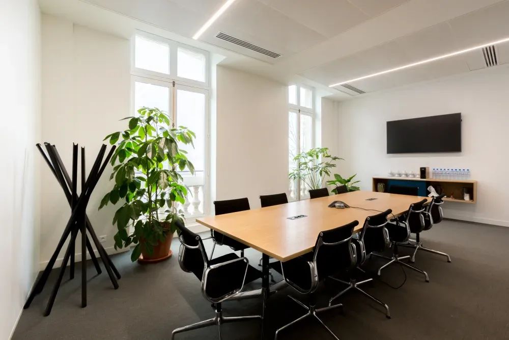 Coworking · 1 à 270 postes · rue du Louvre, Paris 1er — photo 3/10
