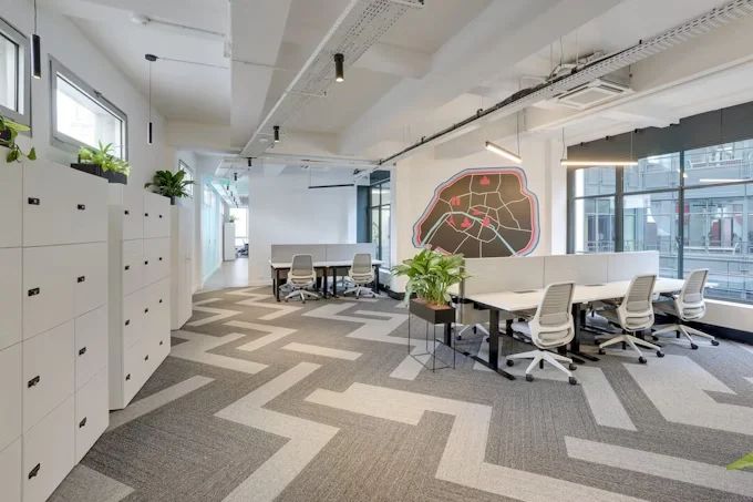 Bureau opéré · 120 à 166 postes · rue Poissonnière, Paris 2e — photo 4/7