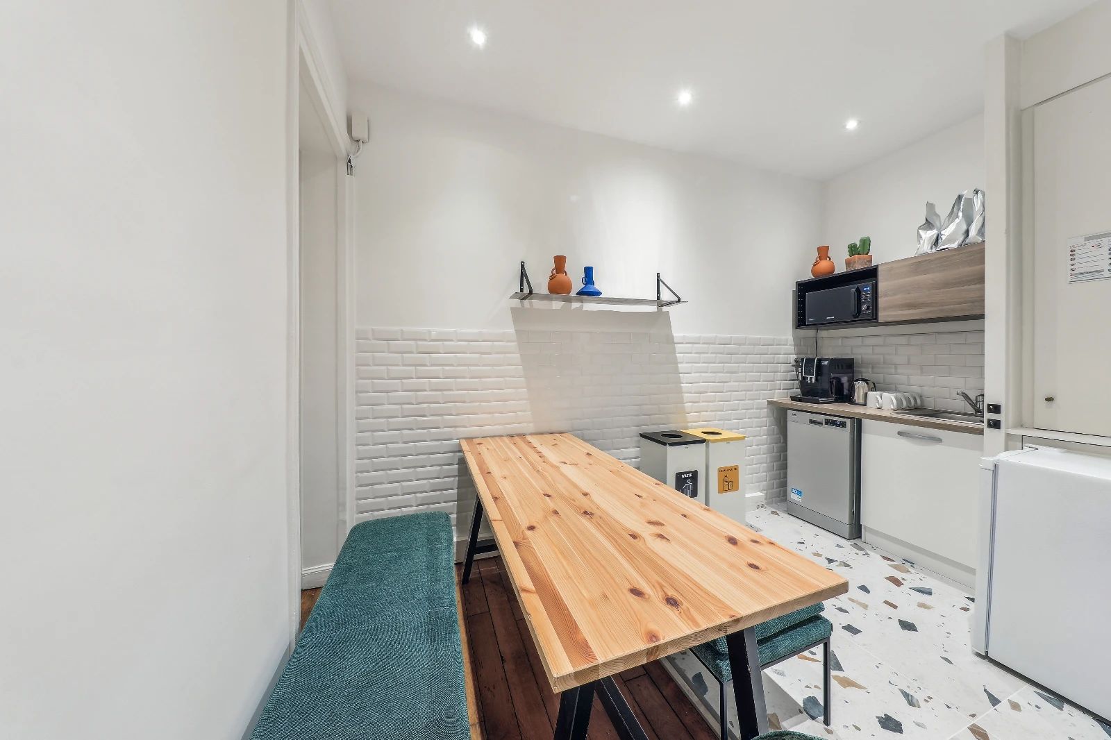 Bureau opéré · 8 à 10 postes · rue de la Pépinière, Paris 8e — photo 3/14
