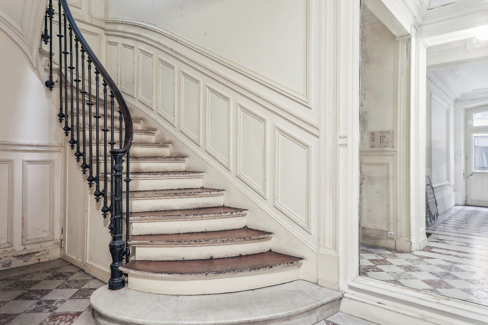 Bureau opéré · 8 à 10 postes · rue de la Pépinière, Paris 8e — photo 13/14