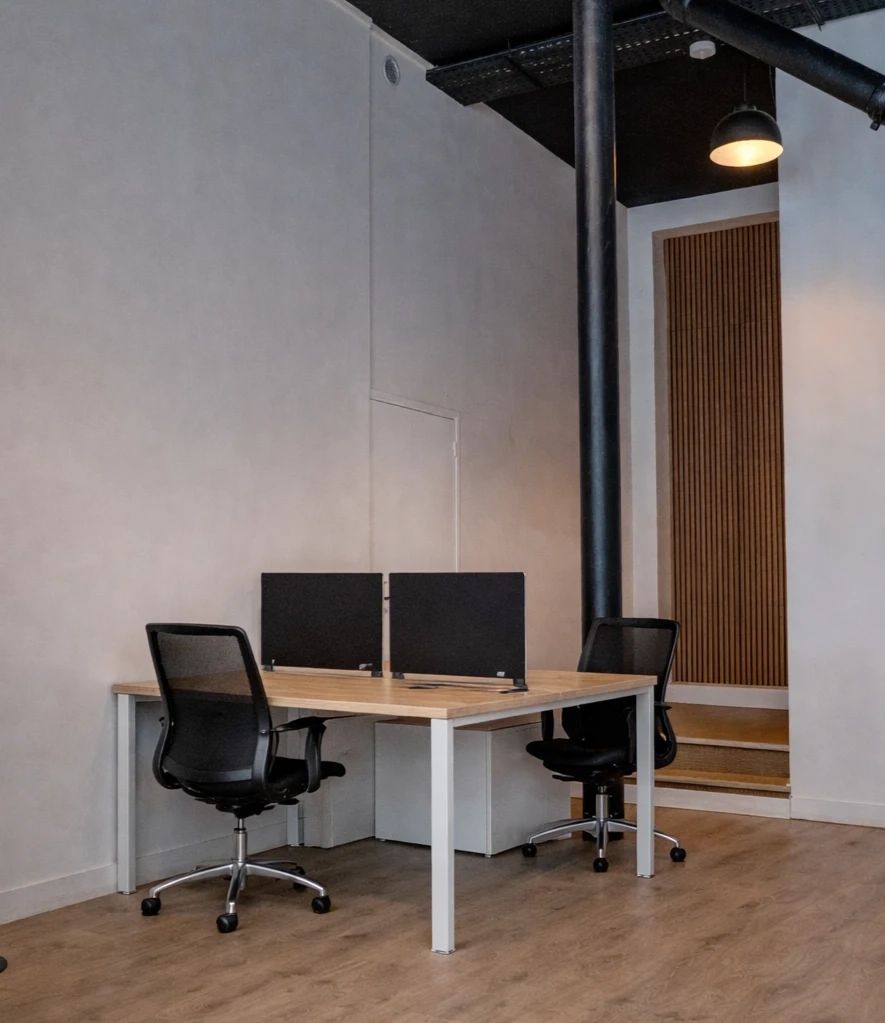 Bureau opéré · 18 à 22 postes · rue Claude-Rodier, Paris 9e — photo 3/8
