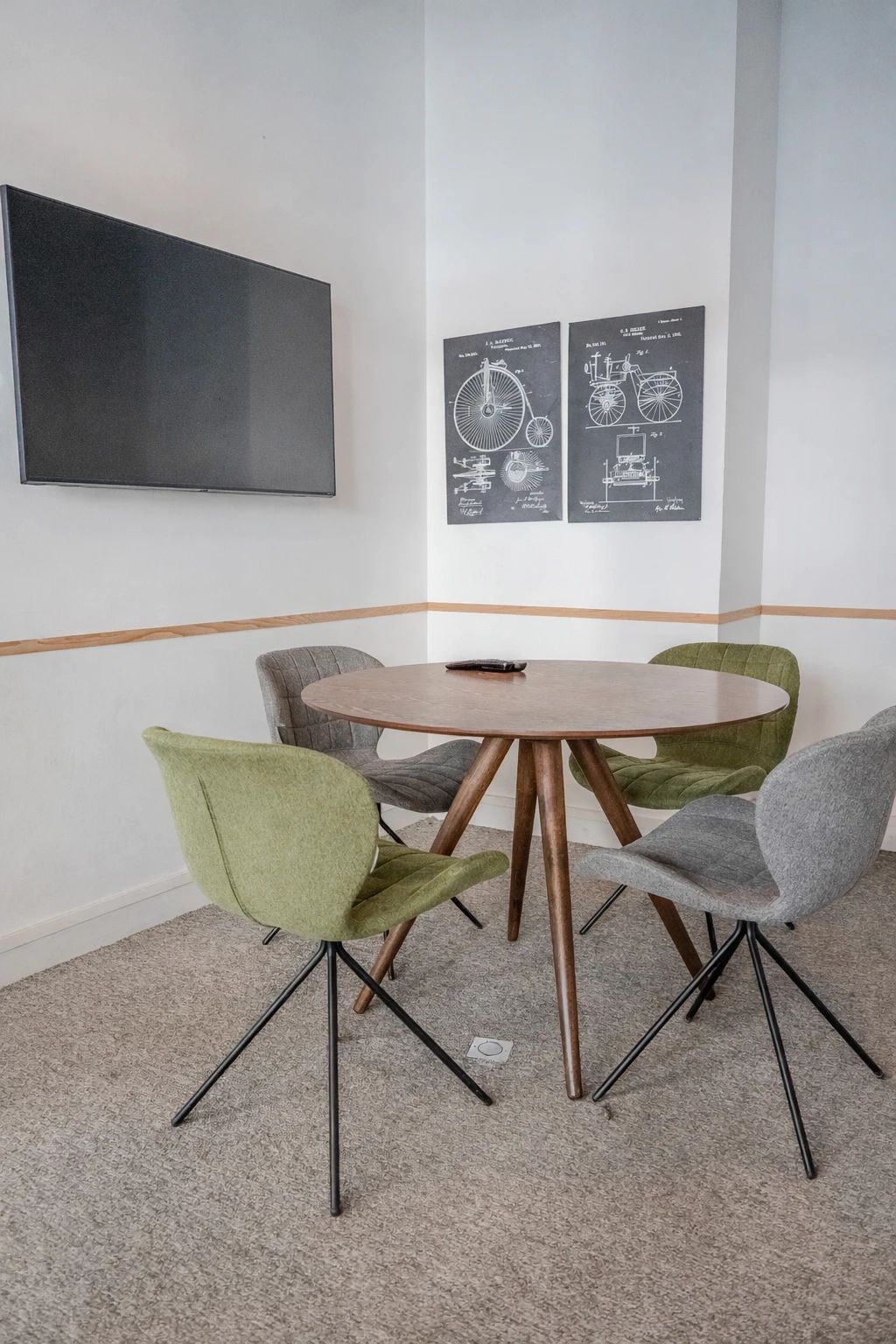 Bureau opéré · 18 à 22 postes · rue Claude-Rodier, Paris 9e — photo 4/8