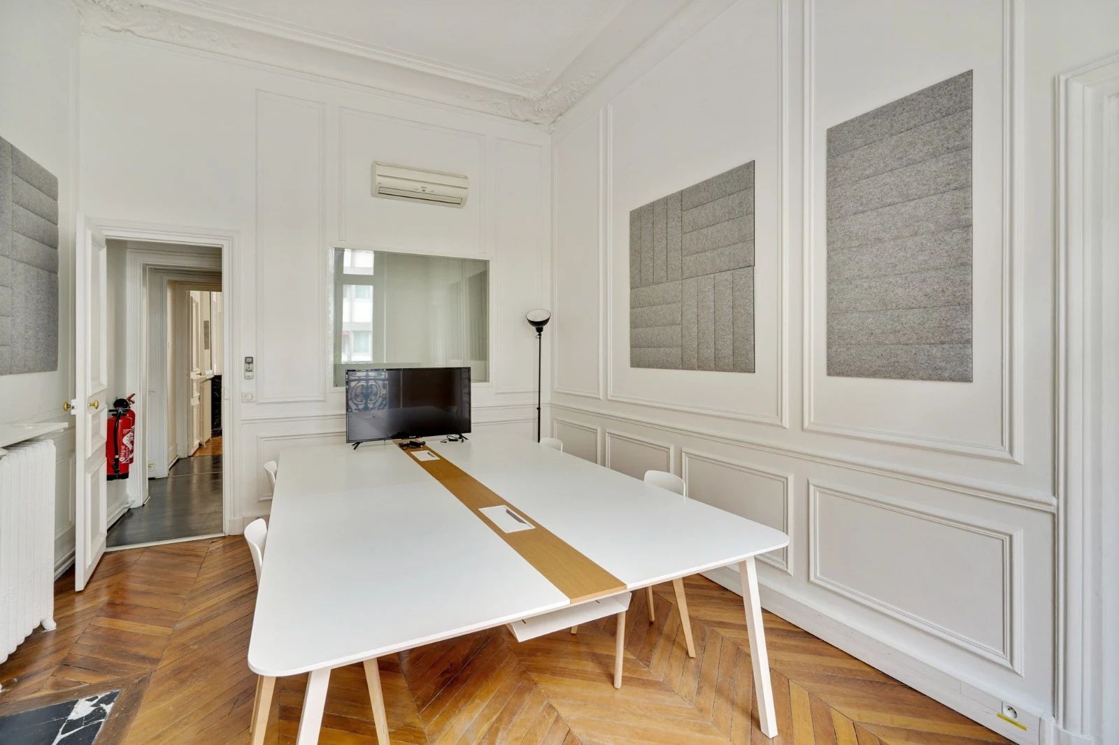 Bureau opéré · 46 postes · rue de Berri, Paris 8e — photo 12/15