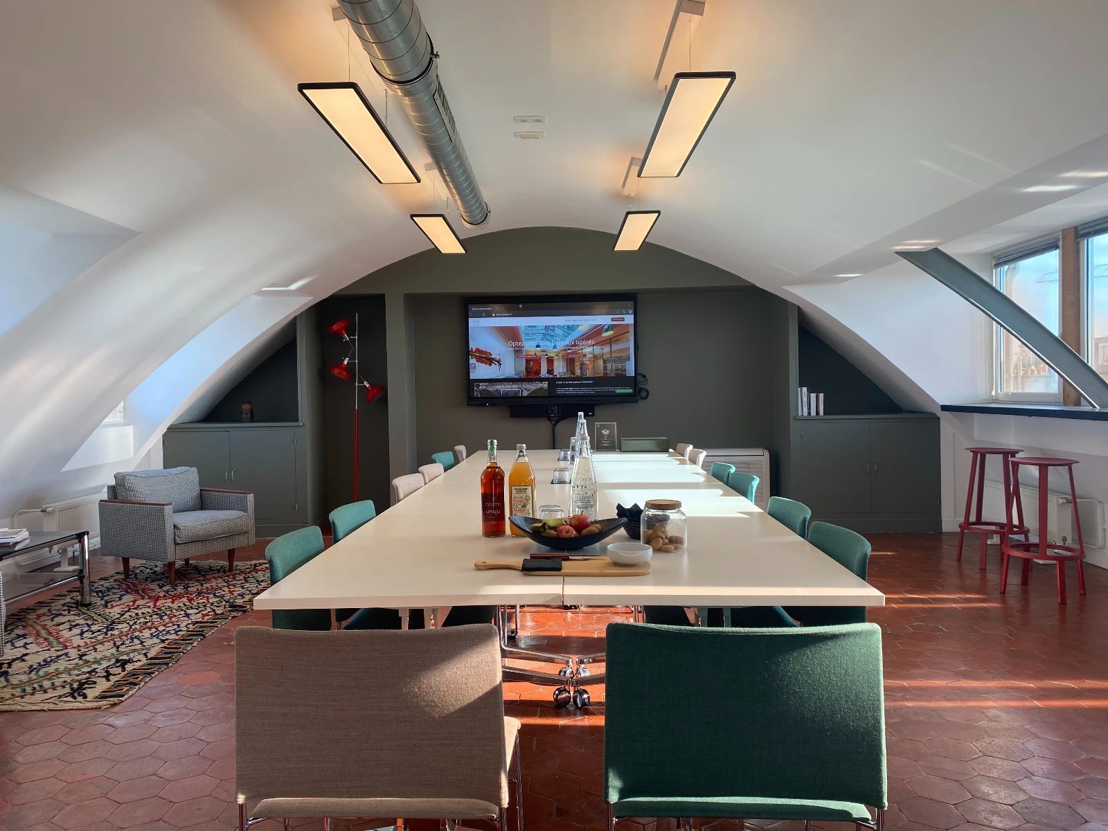 Coworking · 1 à 240 postes · rue des Petits Hôtels, Paris 10e — photo 3/7