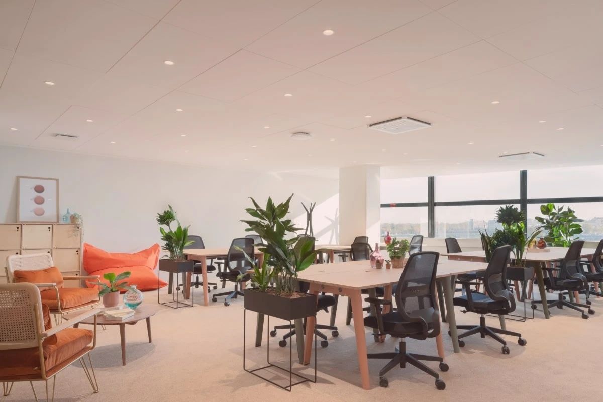 Coworking · 350 postes · avenue des Terroirs de, Paris 12e — photo 5/10