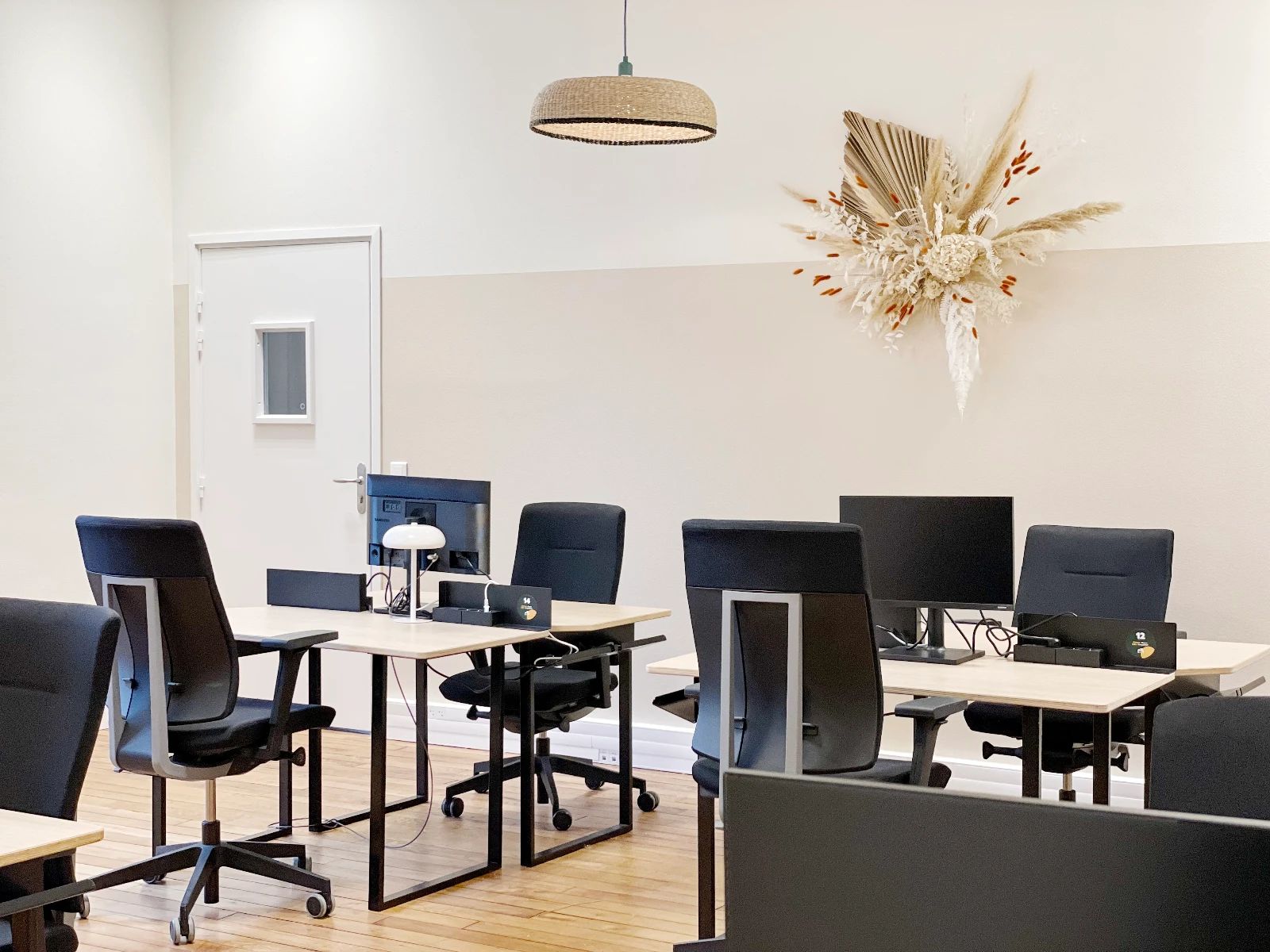 Coworking · 40 postes · rue Maurice Labrousse, Antony — photo 3/18