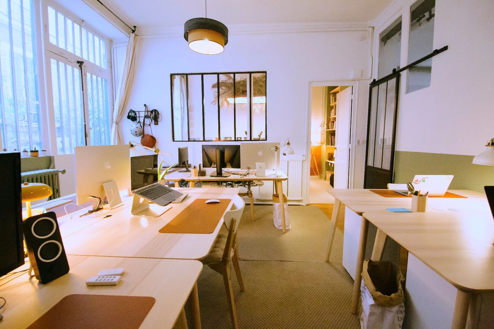 Bureau opéré · 15 à 20 postes · rue de Chabrol, Paris 10e — photo 9/11