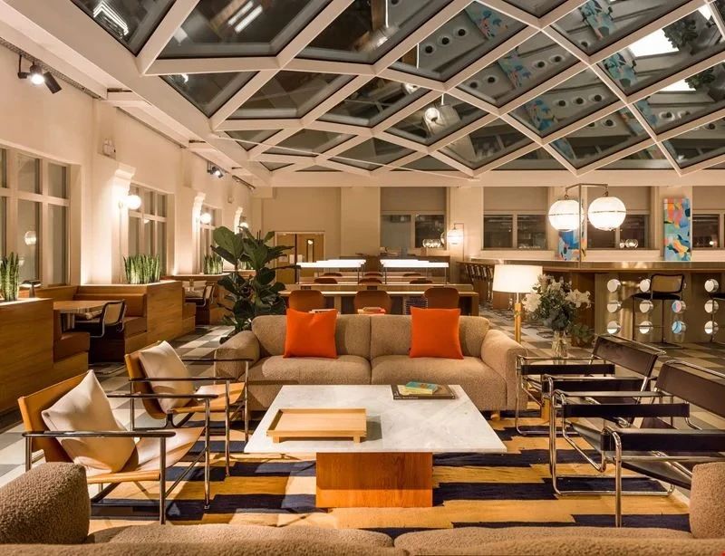 Coworking · 1 à 400 postes · avenue Trudaine, Paris 9e — photo 3/10
