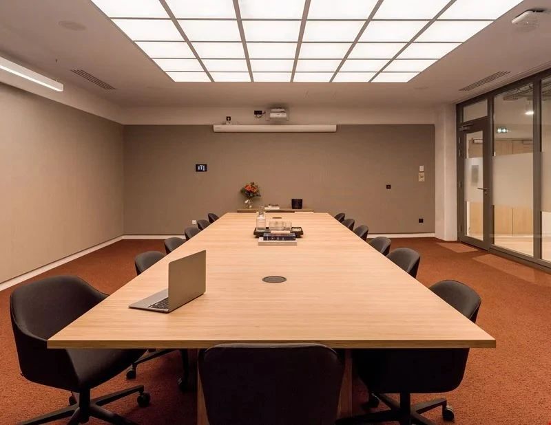 Coworking · 1 à 400 postes · avenue Trudaine, Paris 9e — photo 7/10