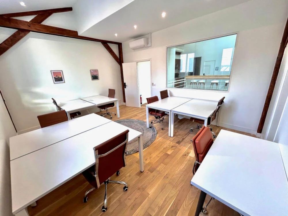 Coworking · 70 postes · rue Bichat, Paris 10e — photo 6/9