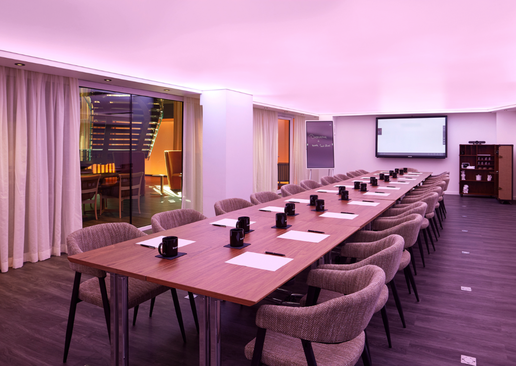 Bureaux d'exception · 1 à 400 postes · rue de Courcelles, Paris 8e · 6000 m² — photo 8/9