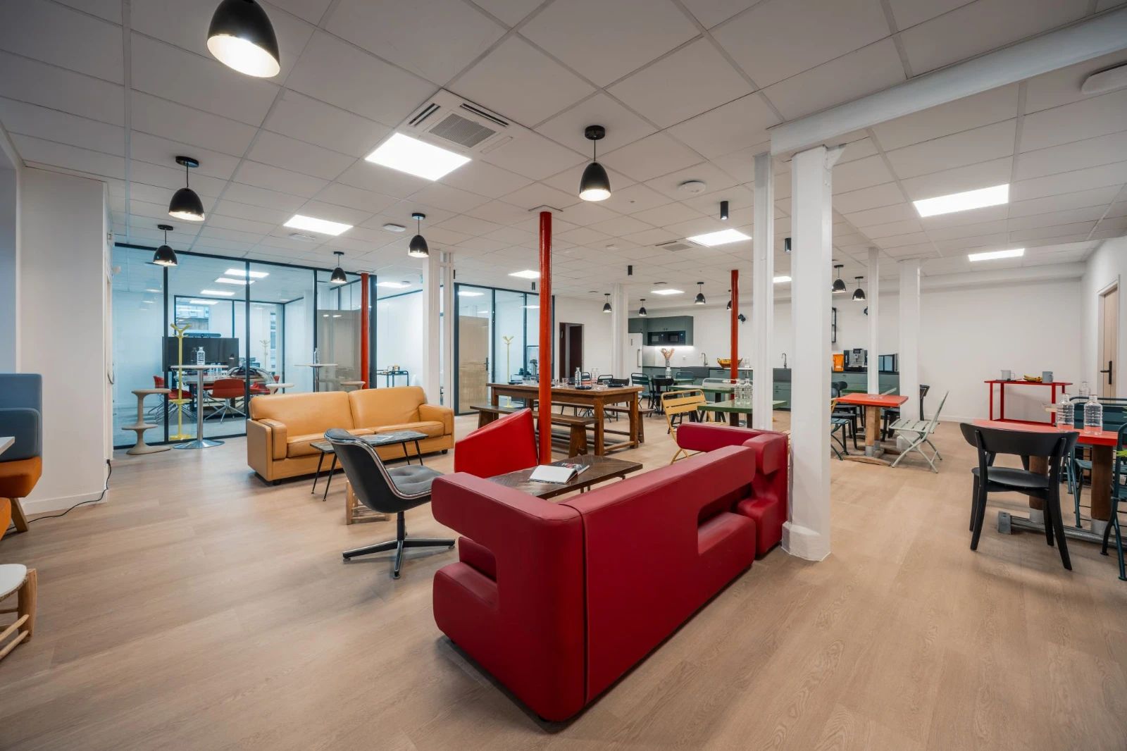 Coworking · 67 postes · rue des Petits Hôtels, Paris 10e — photo 4/5