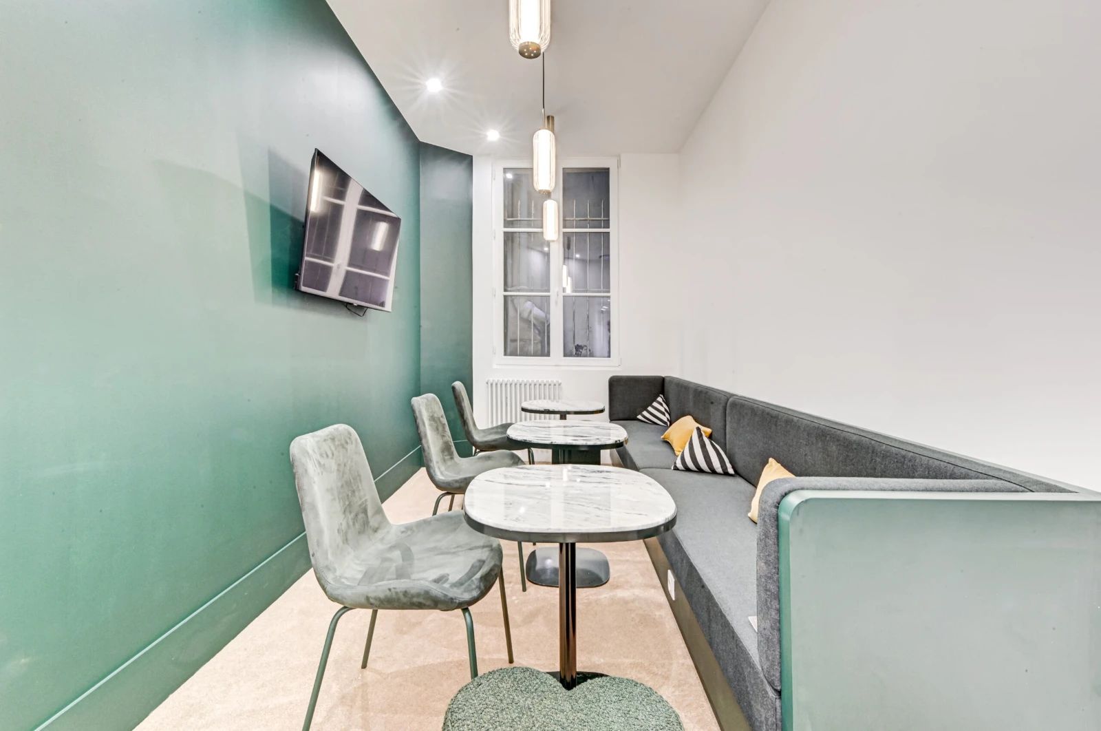 Bureau opéré · 1 à 30 postes · rue Blanche, Paris 9e — photo 9/10