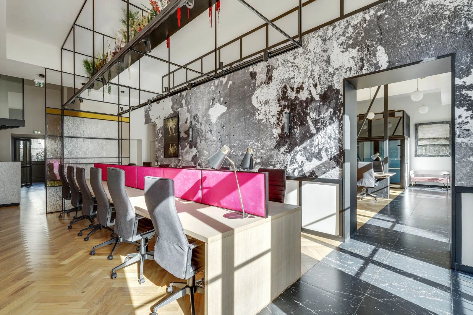 Bureau opéré · 30 à 35 postes · rue du Faubourg Saint-Martin, Paris 10e · 354 m² — photo 7/16