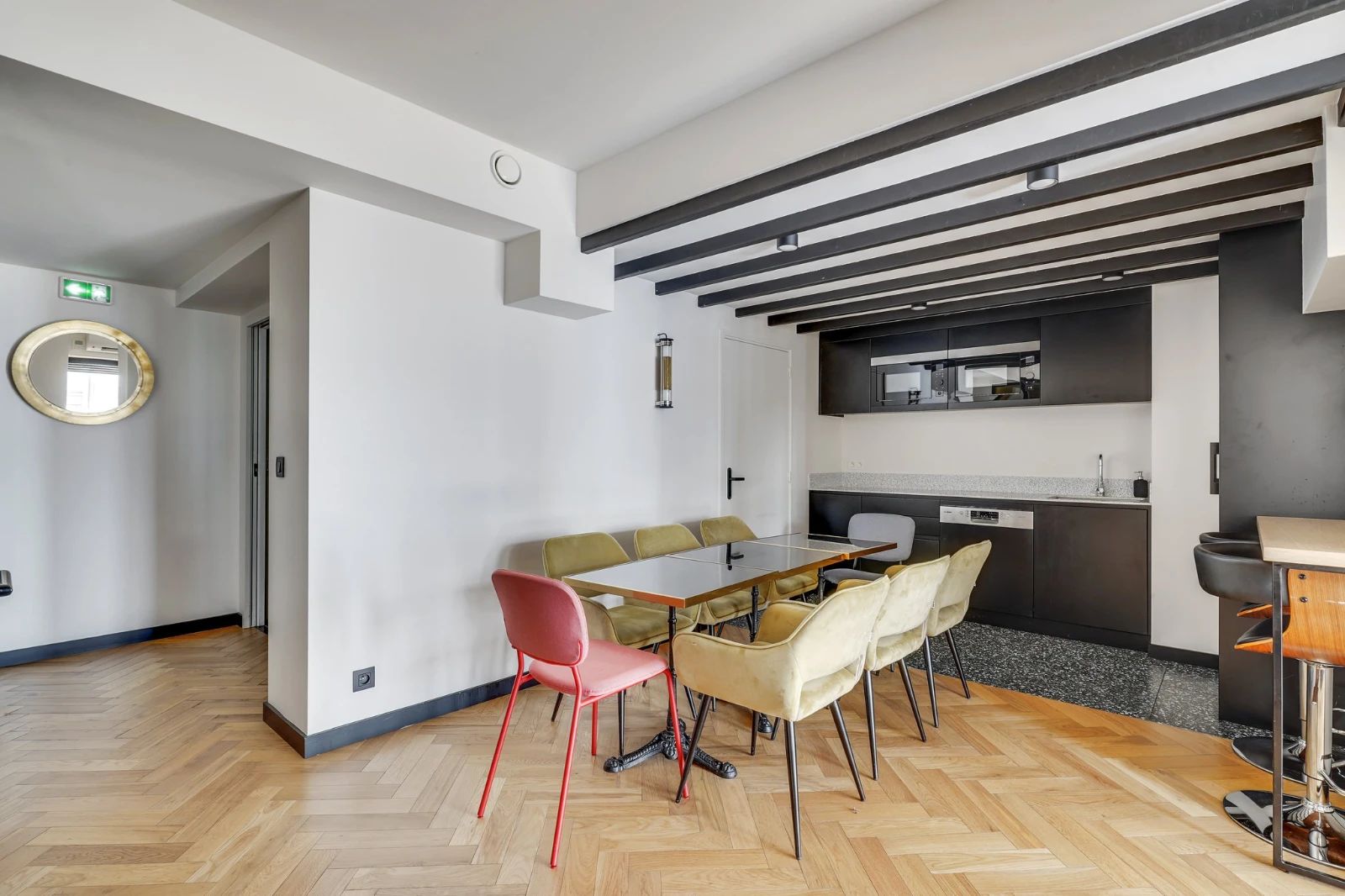 Bureau opéré · 30 à 35 postes · rue du Faubourg Saint-Martin, Paris 10e · 354 m² — photo 12/16