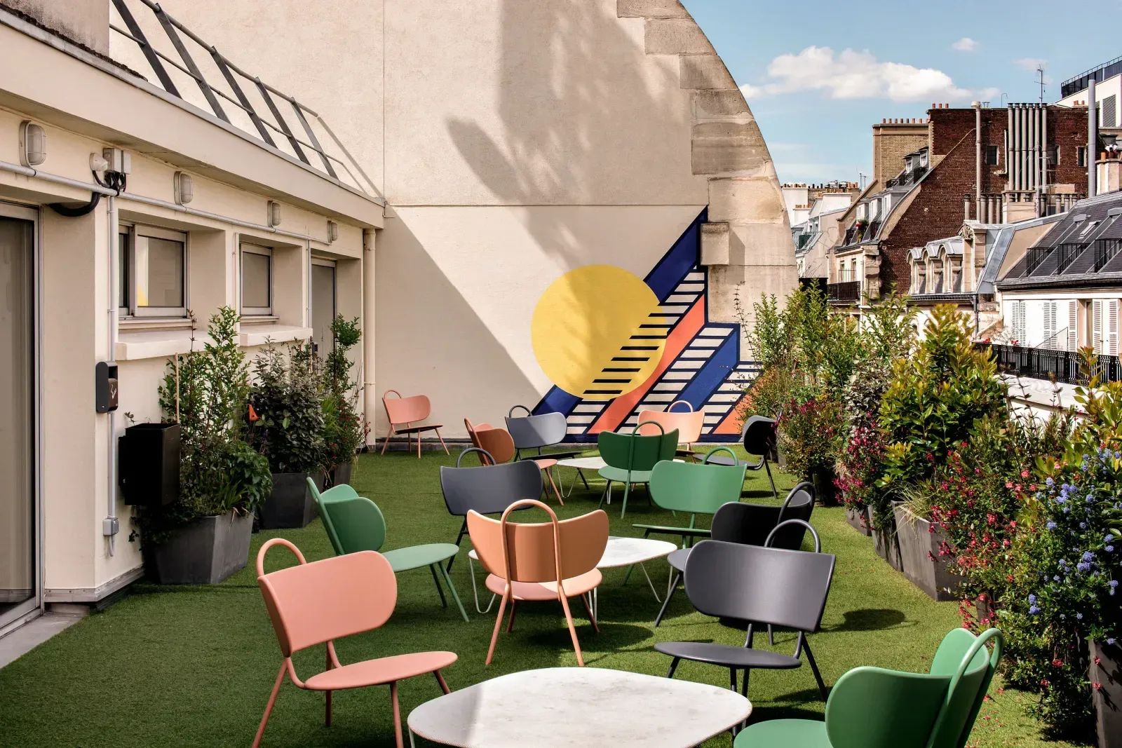 Coworking · 1 à 200 postes · rue d'Amsterdam, Paris 8e — photo 4/6