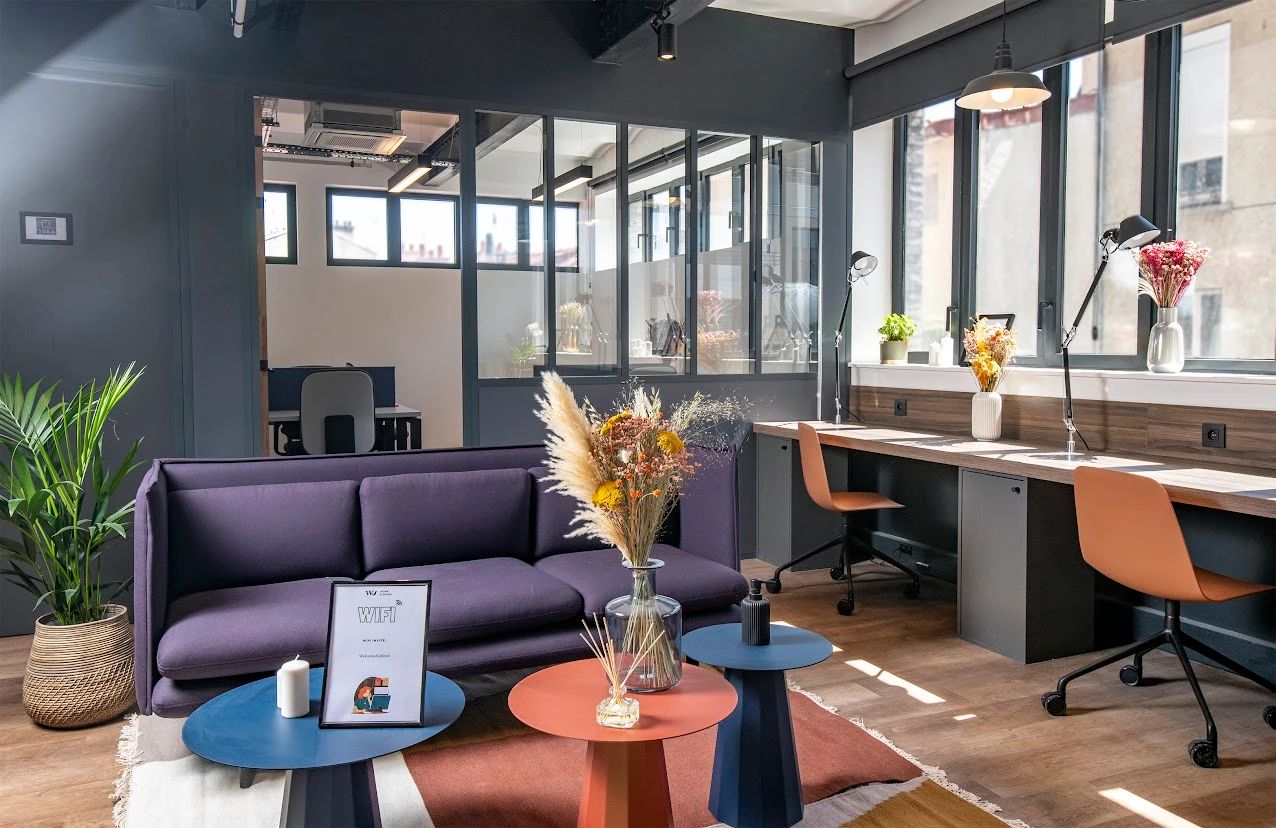 Coworking · 150 postes · place Martin Levasseur, Saint-Ouen-Sur-Seine — photo 4/19