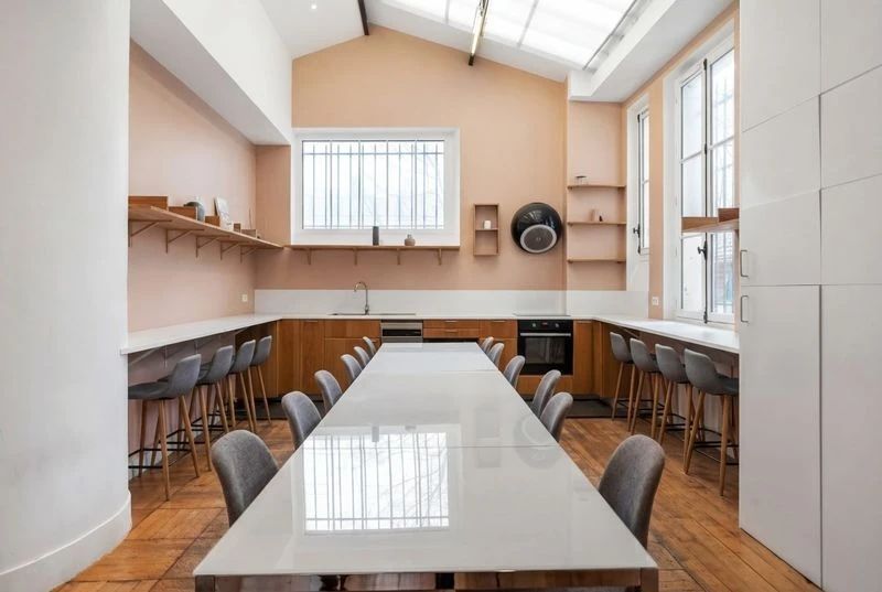 Bureau opéré · 15 à 19 postes · cité Paradis, Paris 10e — photo 5/9