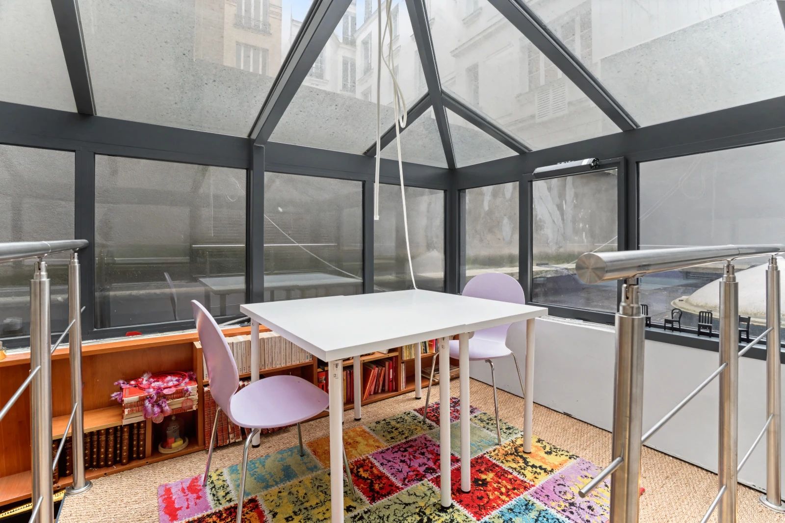 Bureau opéré · 15 à 20 postes · rue des Renaudes, Paris 17e — photo 3/6