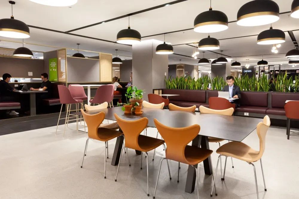 Coworking · 1 à 365 postes · rue Cambronne, Paris 15e — photo 3/9