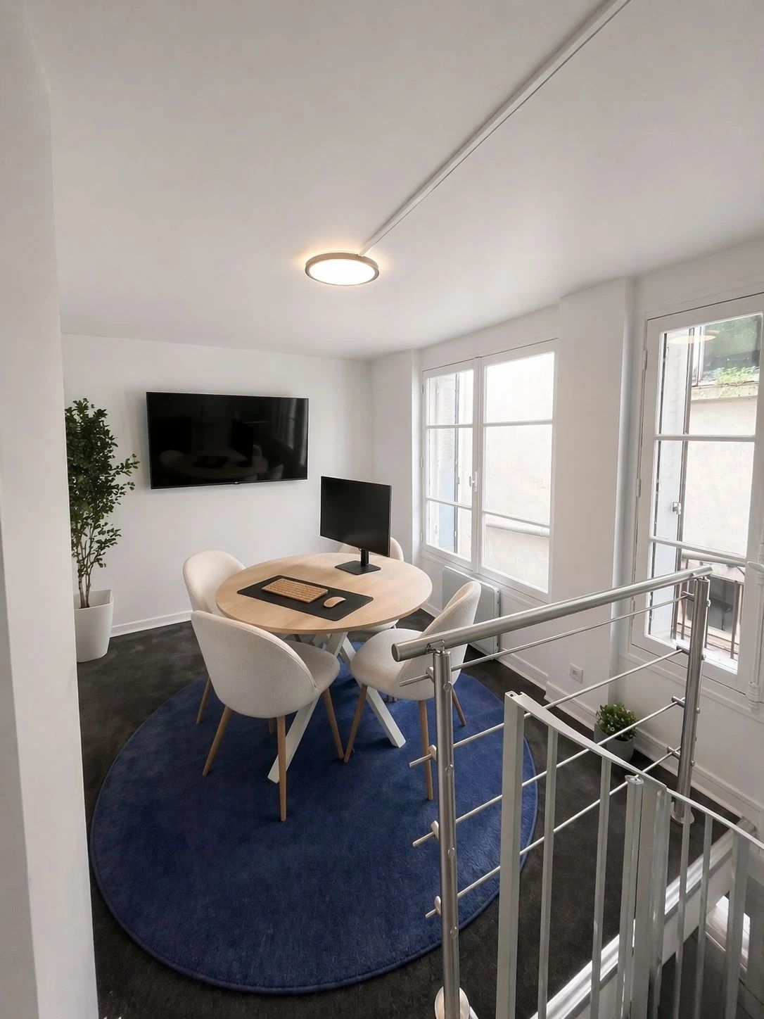 Bureau opéré · 12 à 16 postes · rue aux Ours, Paris 3e — photo 8/10