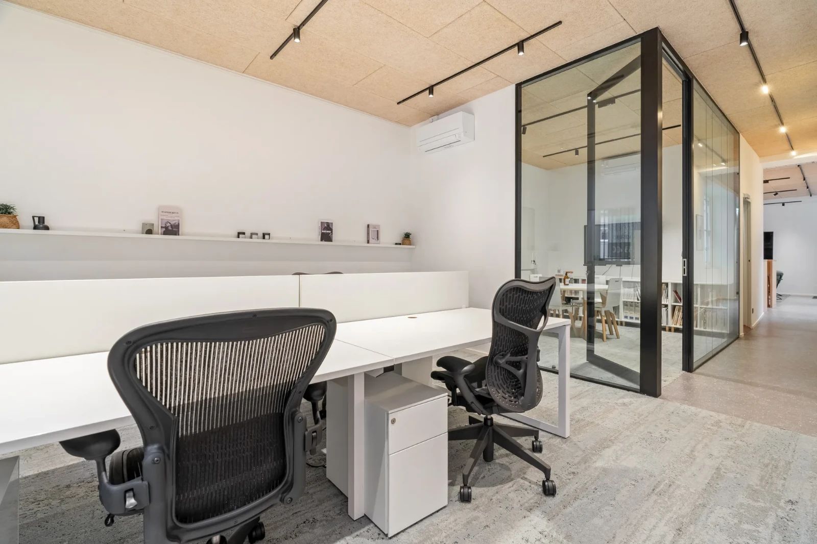 Bureau opéré · 10 à 16 postes · rue du Conservatoire, Paris 9e — photo 13/17
