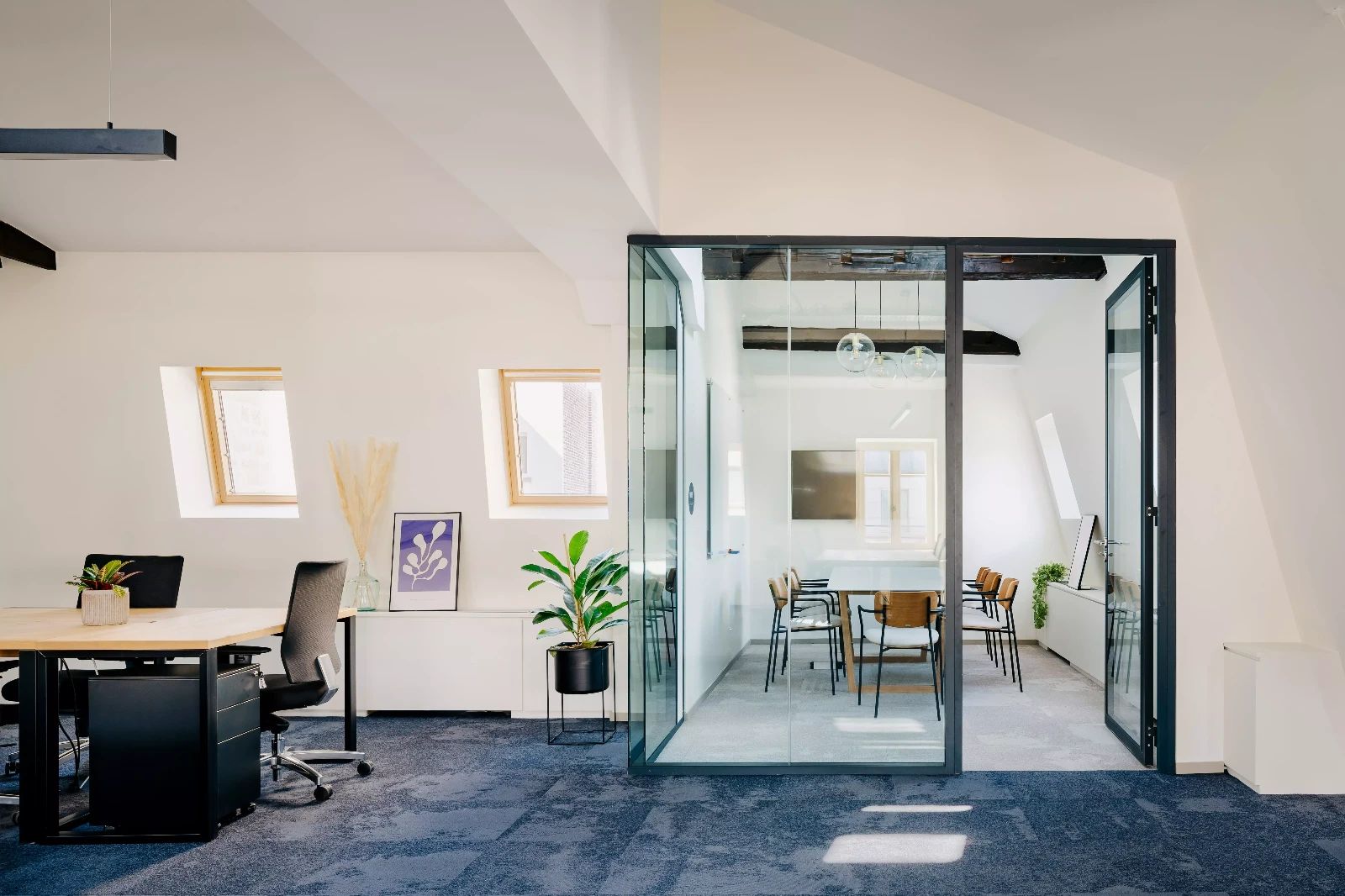 Bureau opéré · 75 à 80 postes · rue de Châteaudun, Paris 9e — photo 4/9