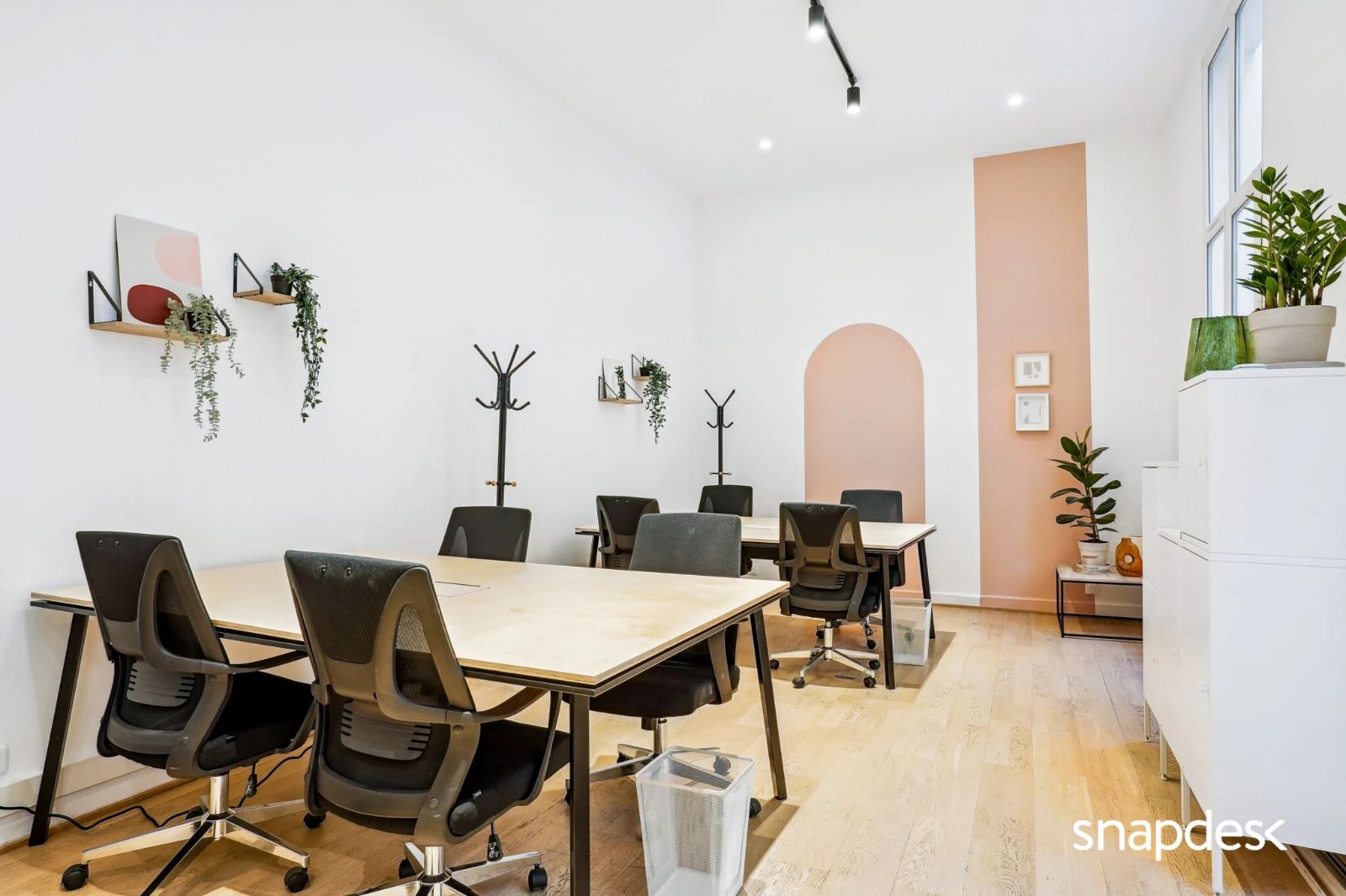 Bureau opéré · 8 à 12 postes · rue de Turbigo, Paris 2e — photo 3/9