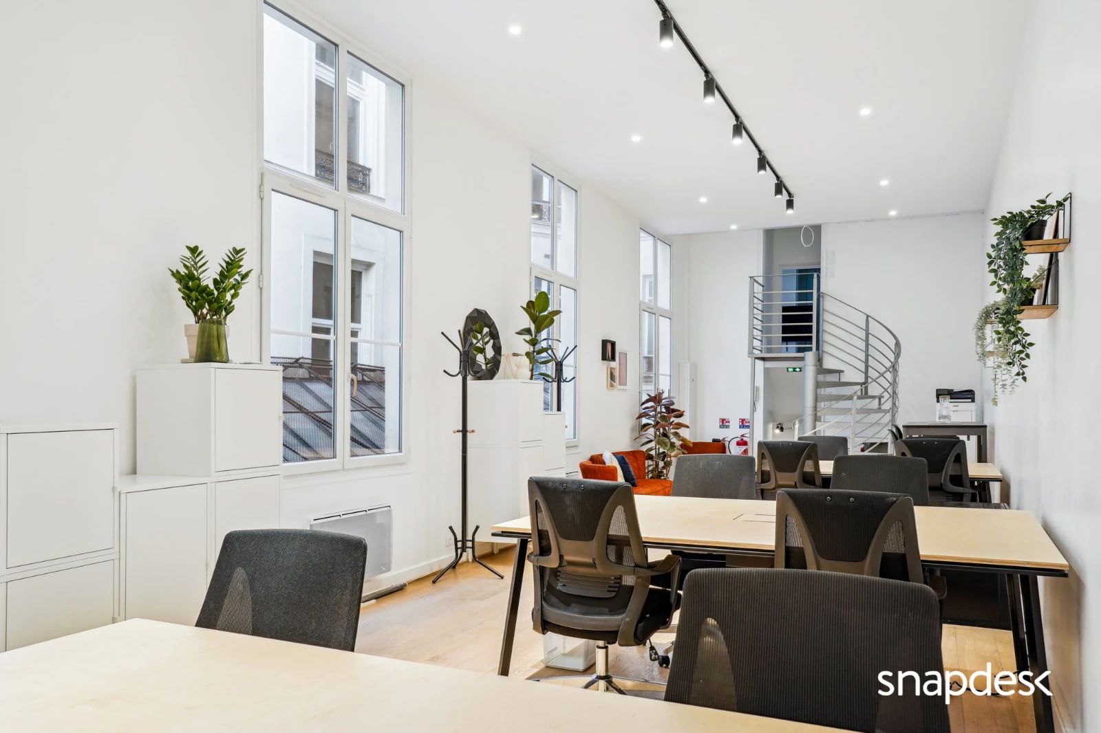 Bureau opéré · 8 à 12 postes · rue de Turbigo, Paris 2e — photo 5/9