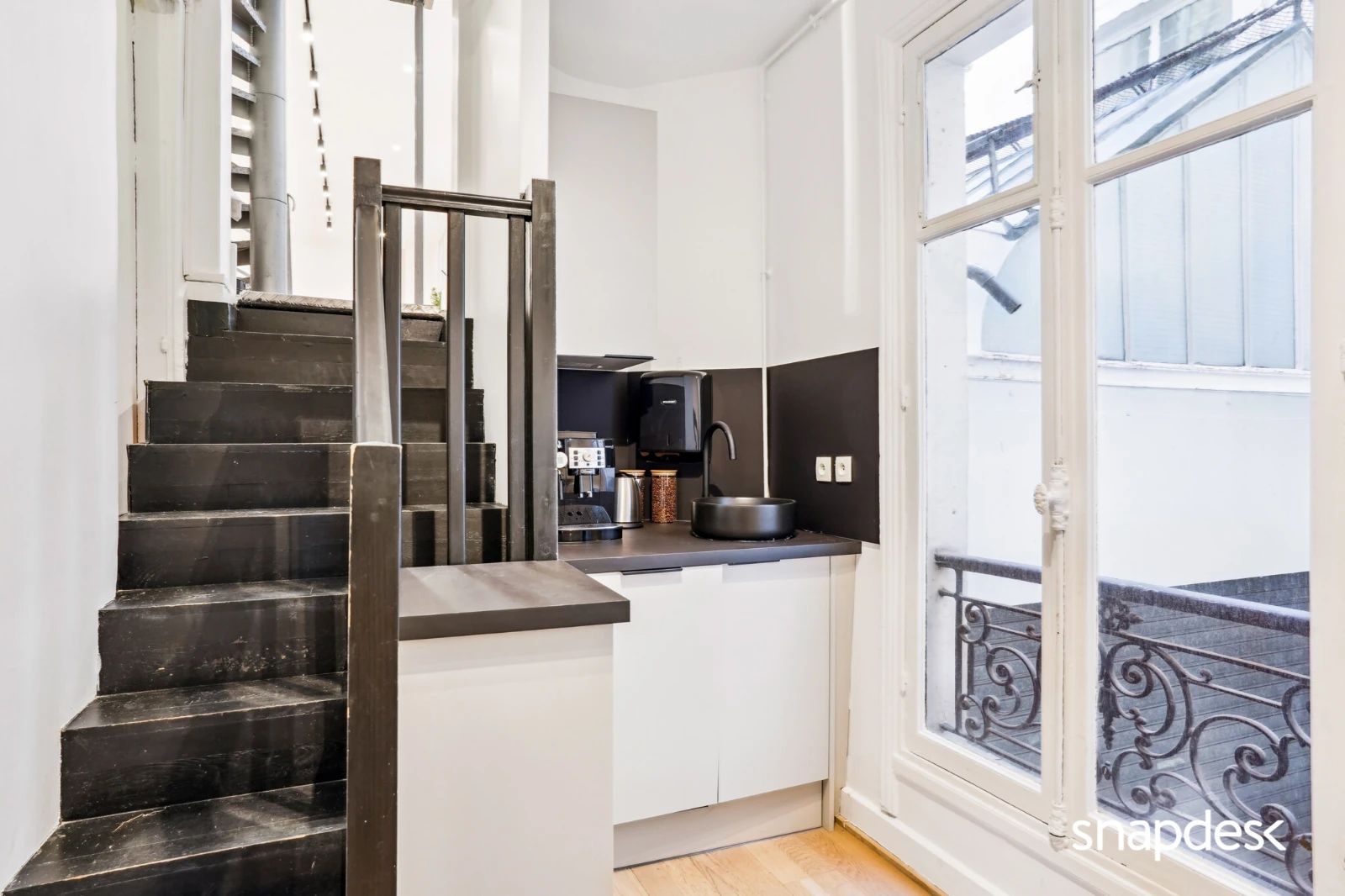 Bureau opéré · 8 à 12 postes · rue de Turbigo, Paris 2e — photo 8/9