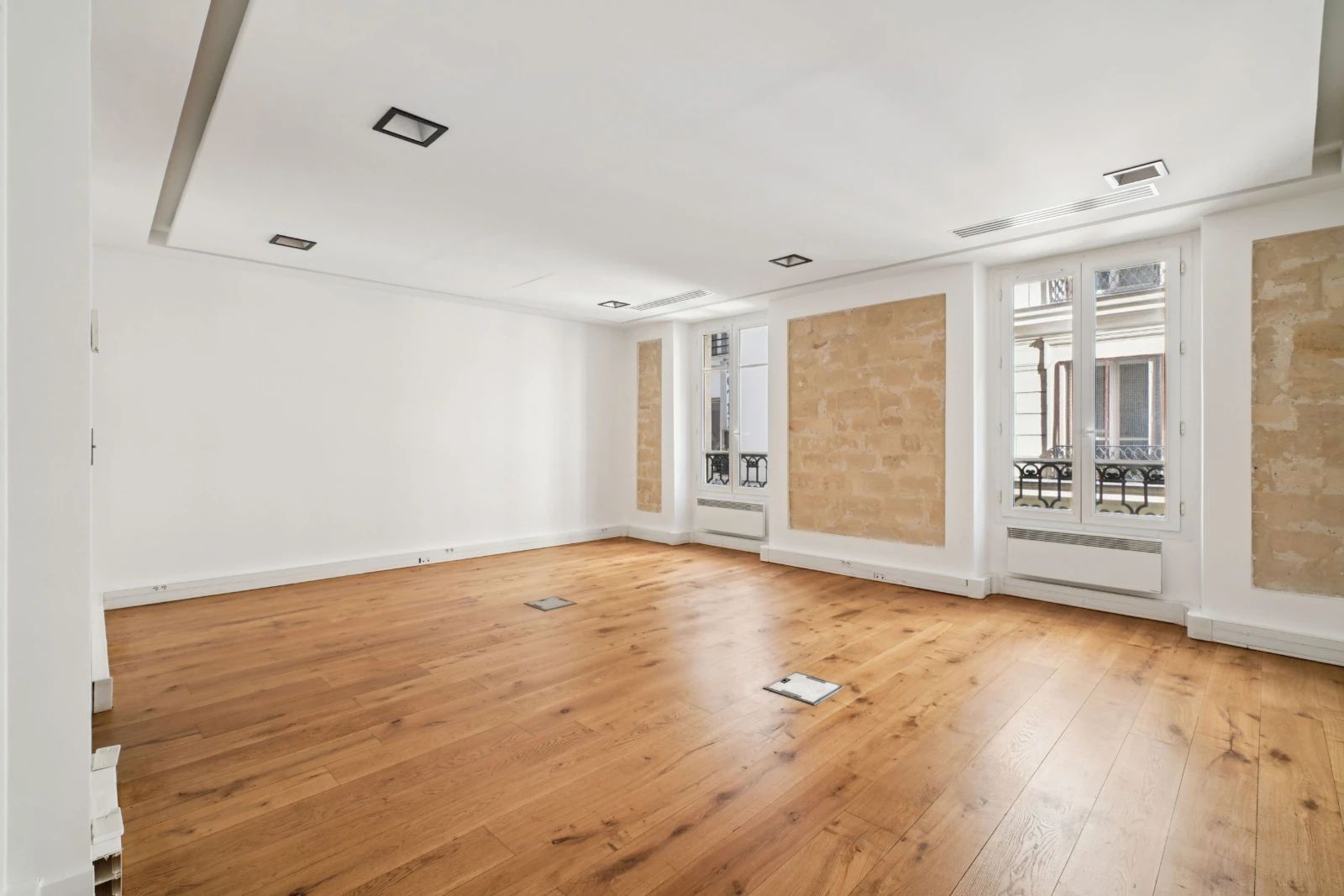 Bureau opéré · 12 à 16 postes · boulevard Voltaire, Paris 11e — photo 2/11