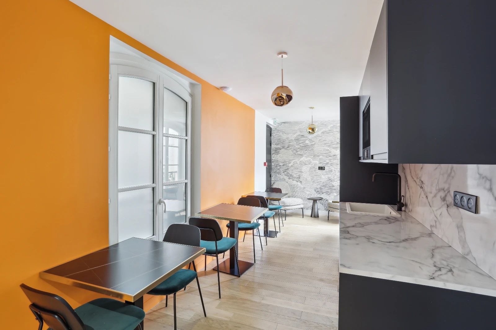 Bureau opéré · 30 à 32 postes · rue de la Michodière, Paris 2e — photo 9/23