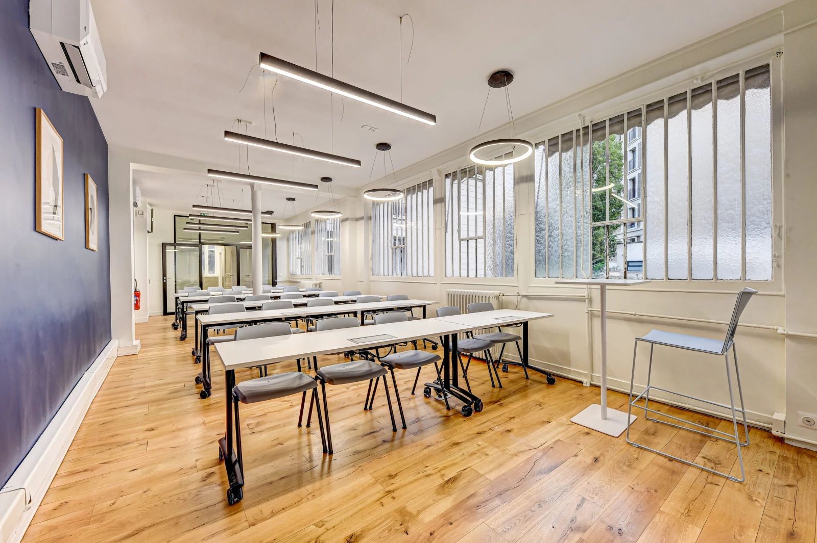 Bureau opéré · 70 postes · rue de Meaux, Paris 19e — photo 9/11