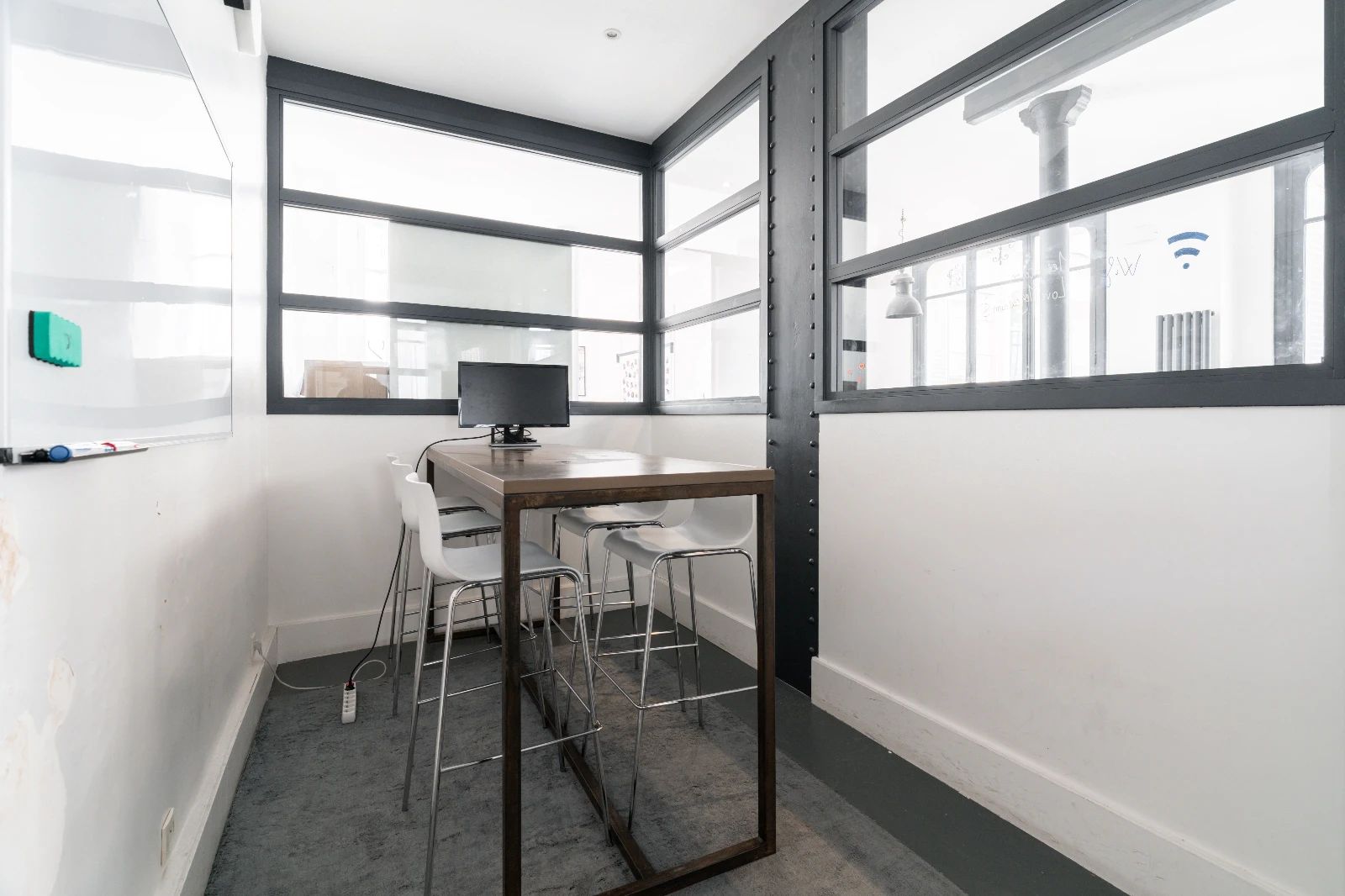 Coworking · 1 à 18 postes · rue du Perche, Paris 3e — photo 6/12