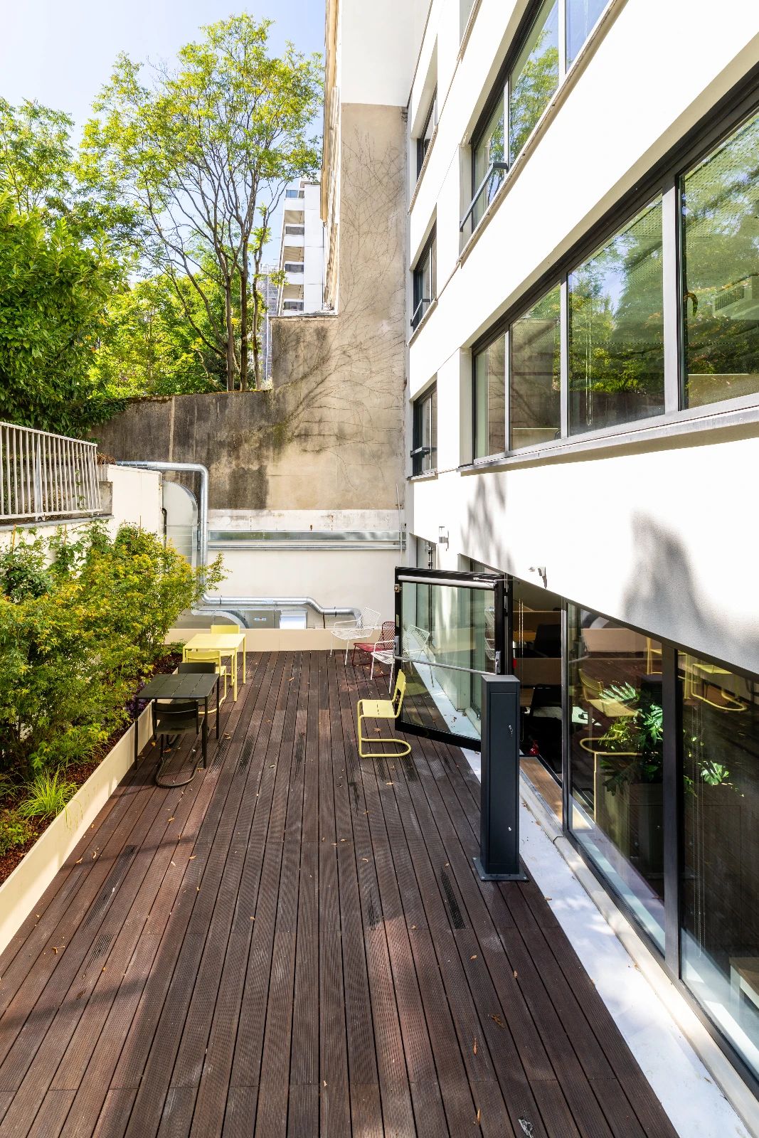 Bureau opéré · 76 à 100 postes · rue de Berri, Paris 8e — photo 3/11