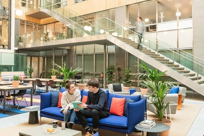 Coworking · 1 à 2500 postes · avenue de, Paris 13e — photo 3/7