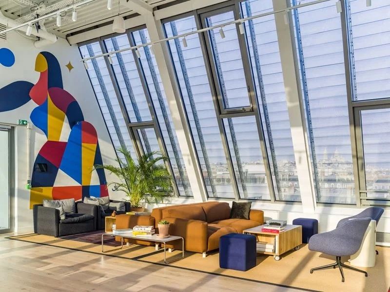 Coworking · 1 à 2000 postes · rue de Madrid, Paris 8e — photo 4/16