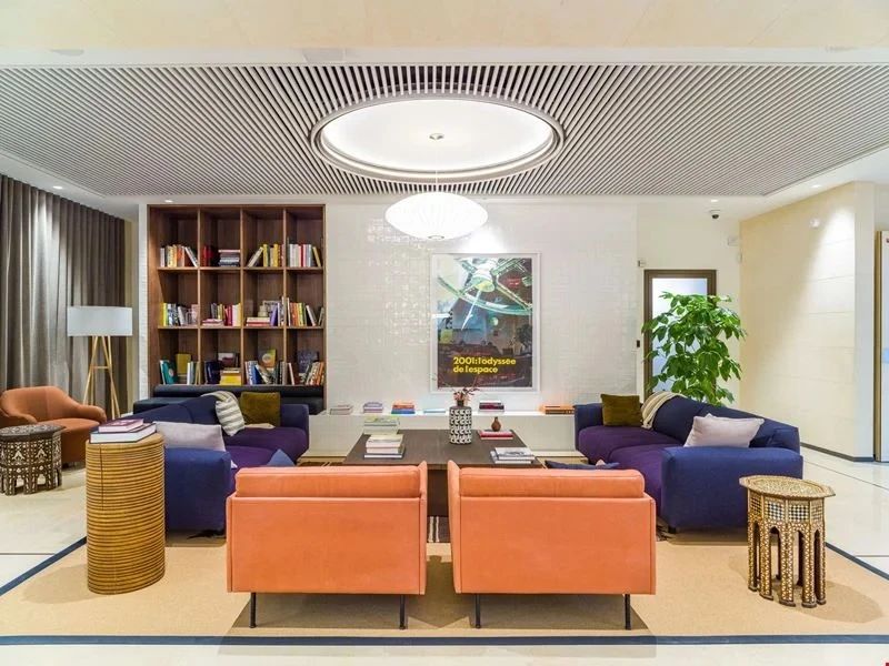 Coworking · 1 à 2000 postes · rue de Madrid, Paris 8e — photo 7/16